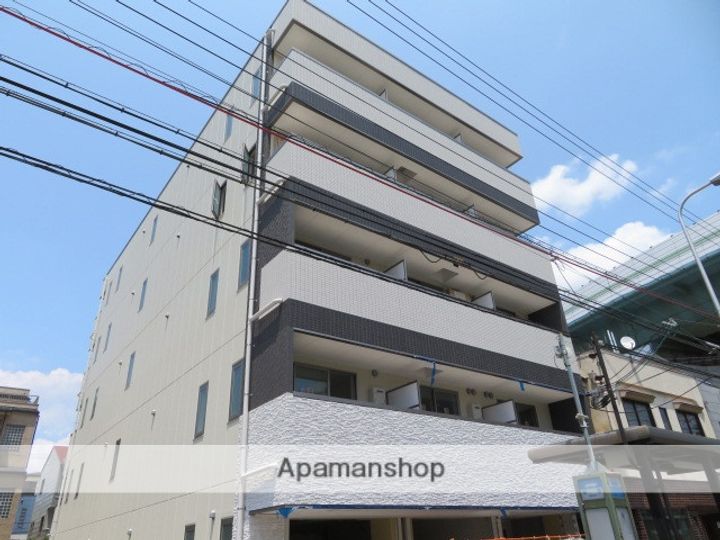 プレシャス中宮の外観