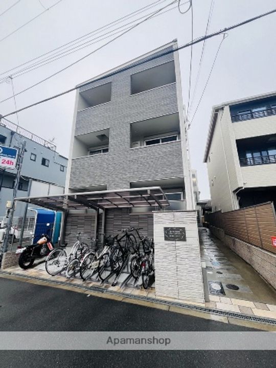 ロータス赤川の外観