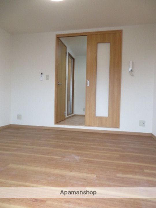 ビルシャナ柳通の内装