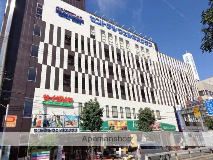 リバティー中央の周辺