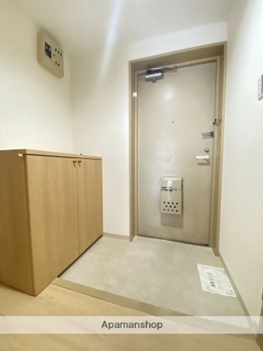 グレース青木の玄関