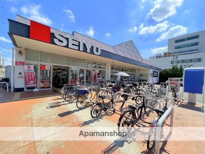 安井ビルの周辺