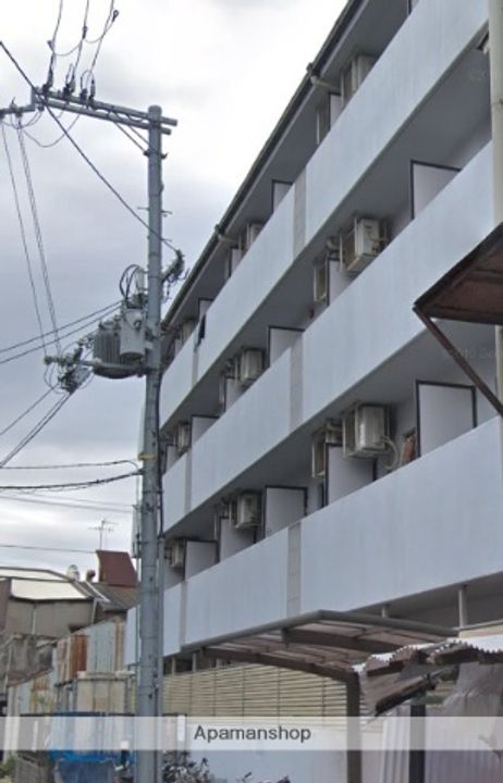 ローレル鴫野の外観