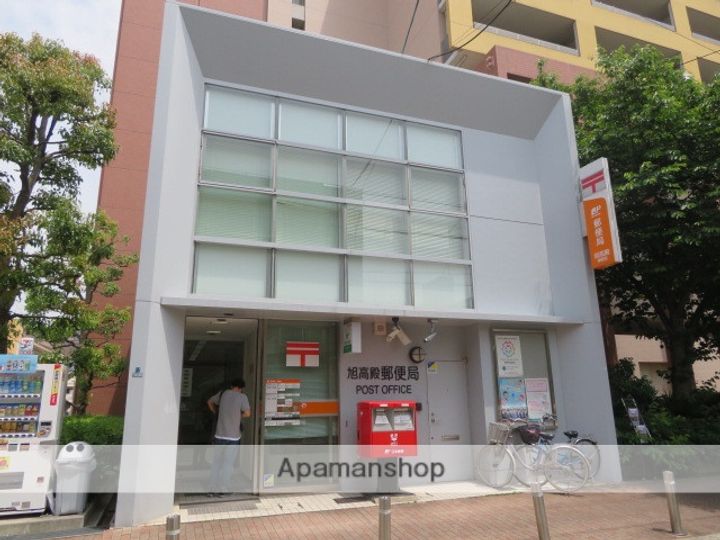 保和ビルの周辺