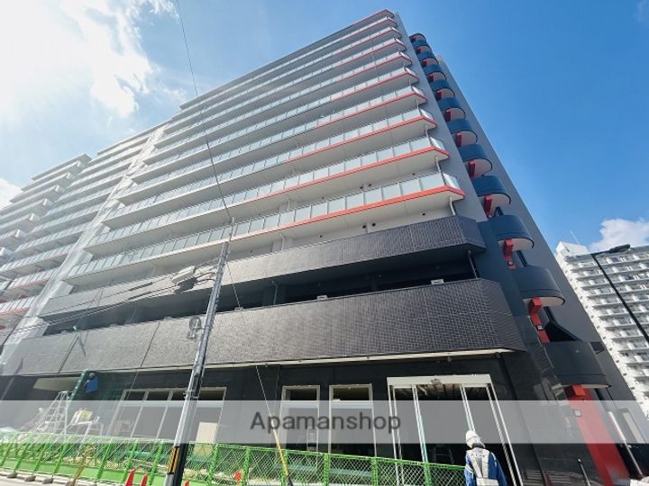 セレニテフラン新大阪の外観