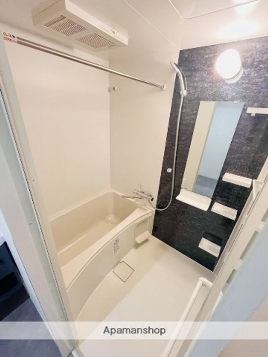 セレニテ新大阪グランデ ミリューの風呂