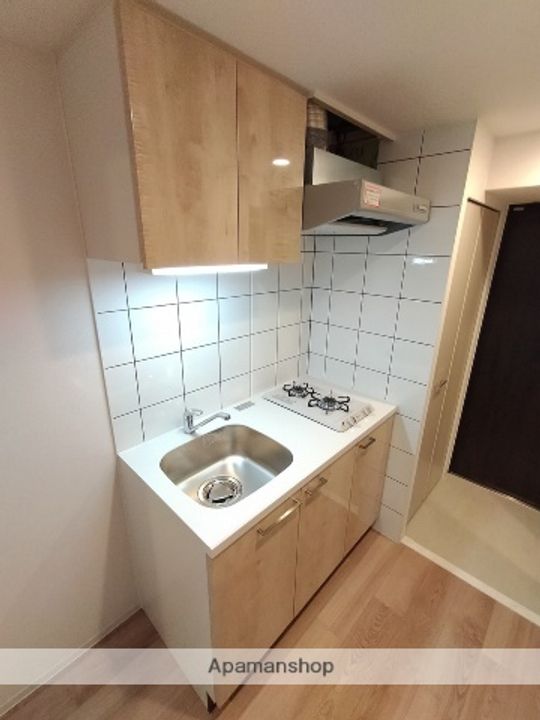 エスリード新大阪ザ・プレミアEASTのキッチン