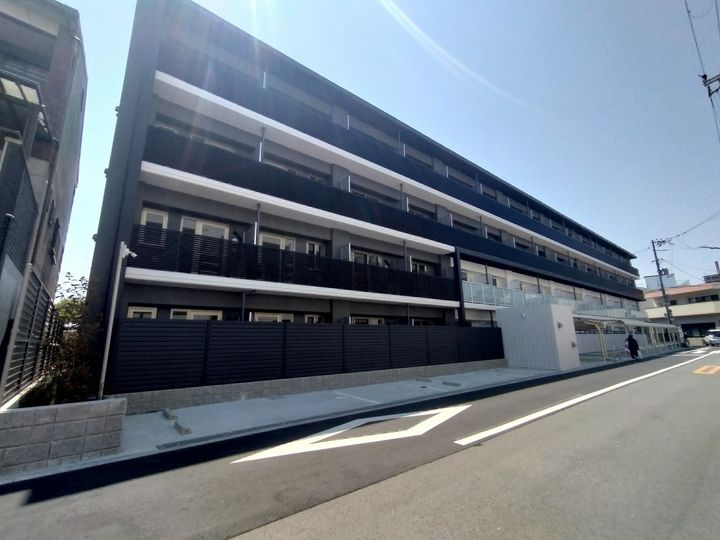 ALIVIS緑橋の外観