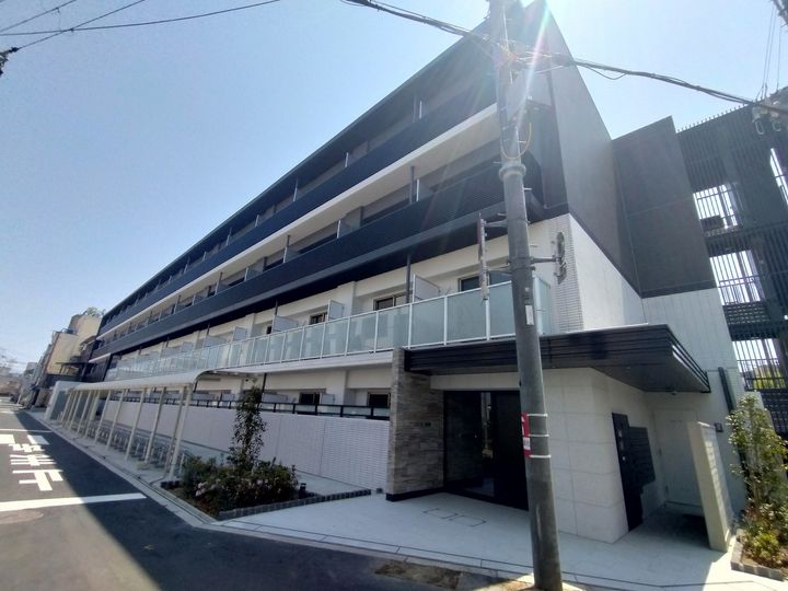 ALIVIS緑橋の外観