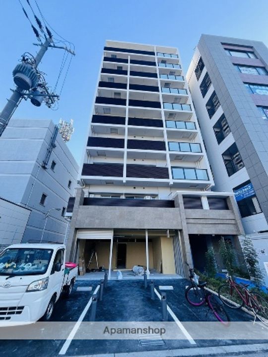 LU・RARA諸口の外観