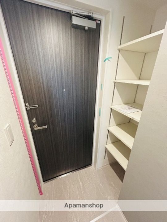 S−MOVE大阪鶴見の玄関