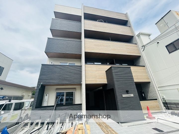 S−MOVE大阪鶴見の外観