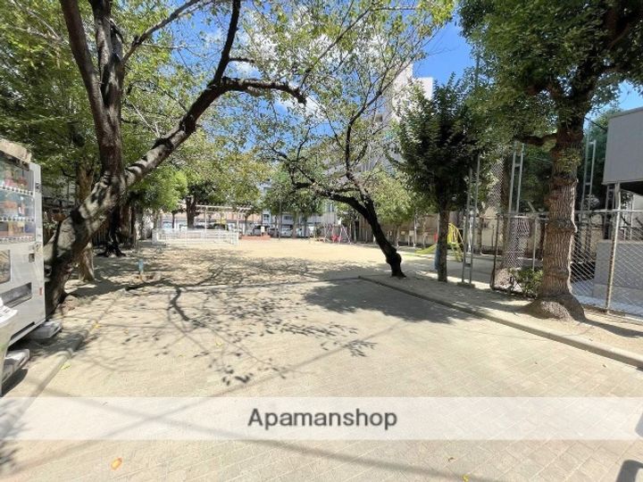 ソルテラスOSAKAJO ESTの周辺