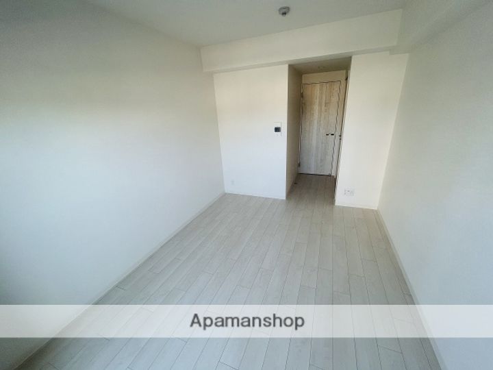 ソルテラスOSAKAJO ESTの居間