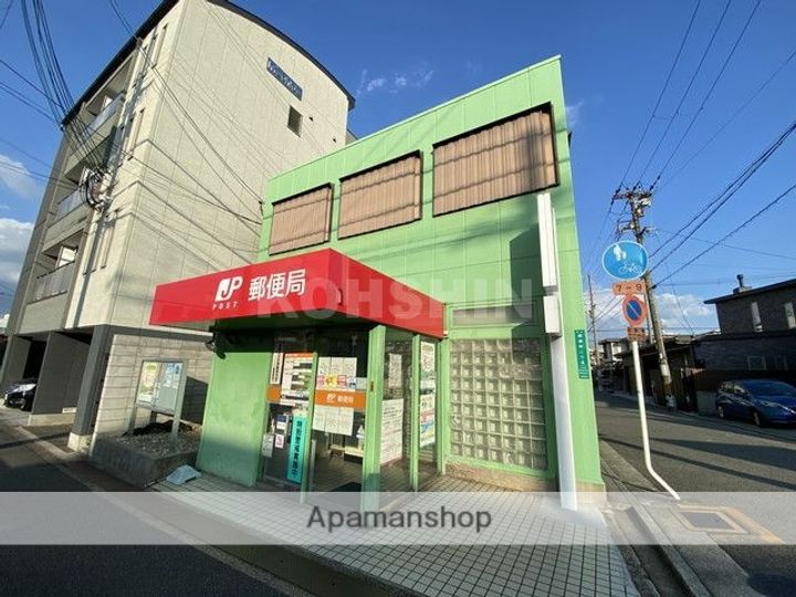 REGINA.I 7番館203の周辺