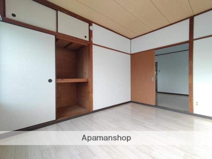 伊助ハイツの内装