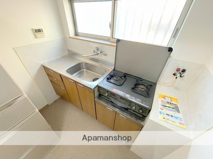 大阪府堺市堺区西湊町1丁の賃貸アパートの内装