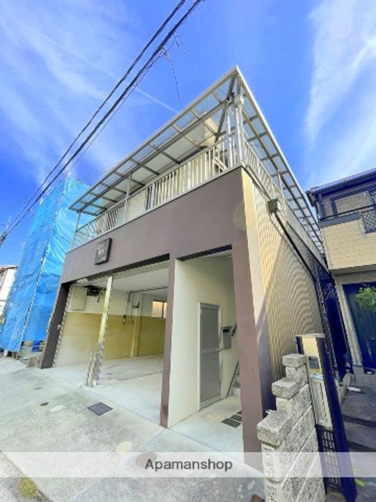 大阪府堺市堺区西湊町1丁の賃貸アパートの外観