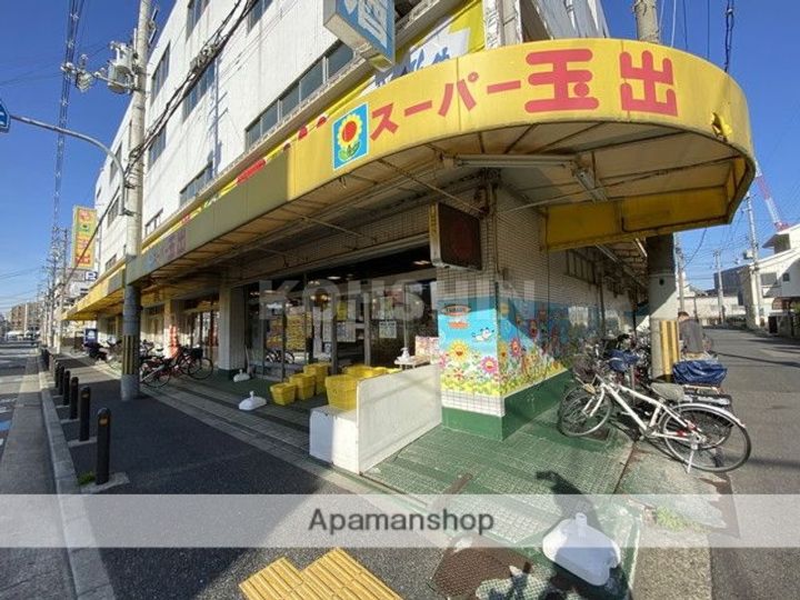 LAPLACE201の周辺