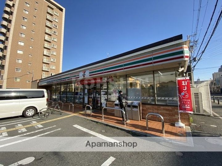 LAPLACE201の周辺