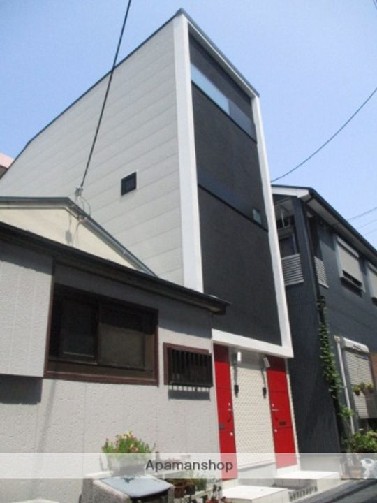 大阪府堺市堺区甲斐町西3丁の賃貸アパートLの外観