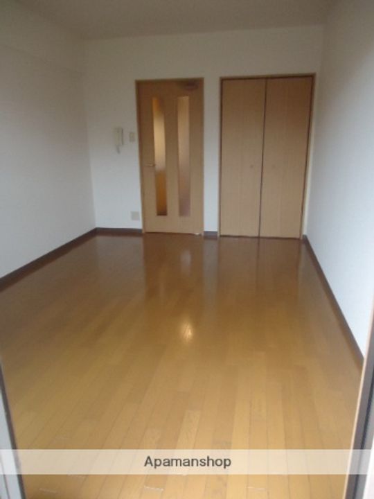 大阪府堺市北区北花田町2丁の賃貸マンションの内装