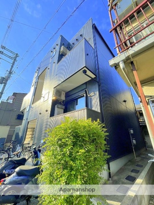 大阪府堺市堺区北清水町1丁の賃貸アパートの外観