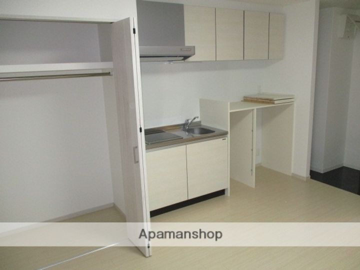 エヌエムトラントユイット308の内装