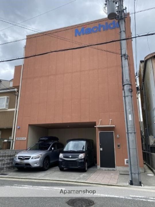 エヌエムトラントユイット308の外観