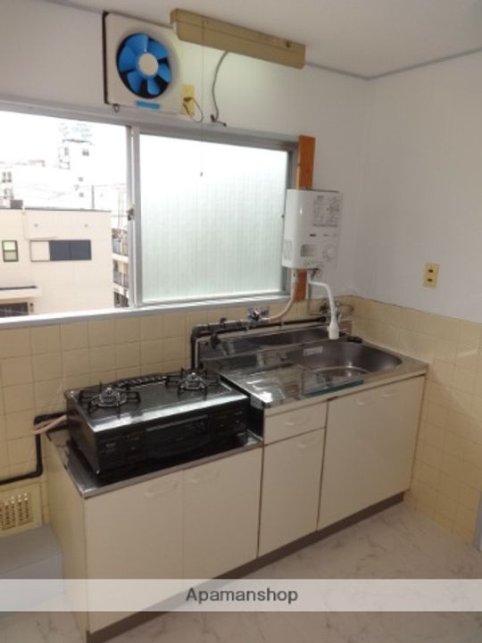 大栄マンションのキッチン