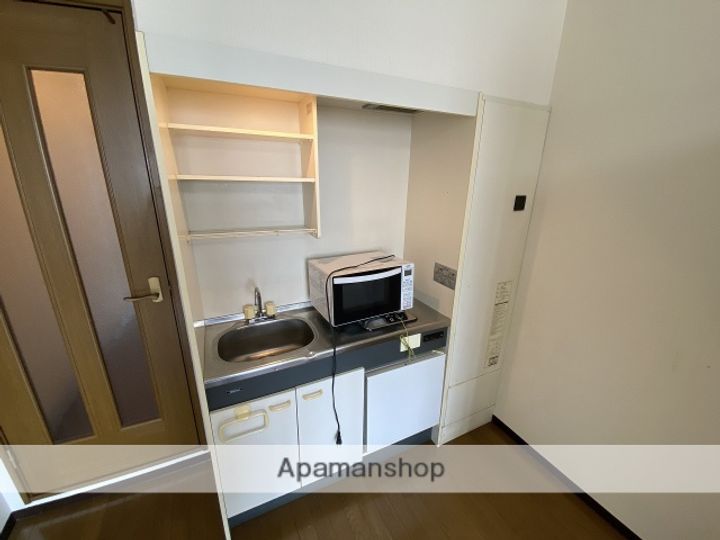 大阪府堺市西区鳳中町10丁の賃貸アパートのキッチン