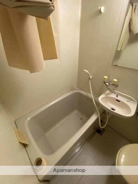 大阪府堺市西区鳳中町10丁の賃貸アパートの風呂