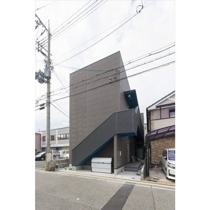 CLOUD HOUSEの外観