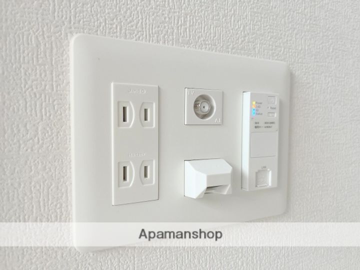 大阪府堺市西区浜寺元町3丁の賃貸アパートの内装