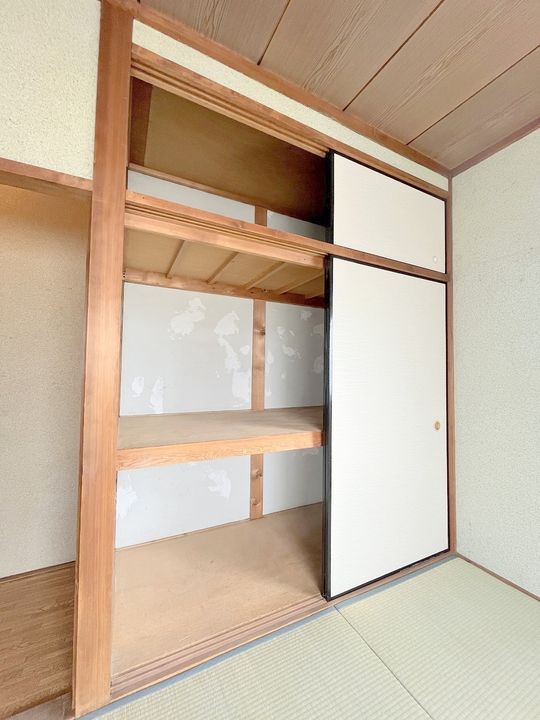 北条文化の内装