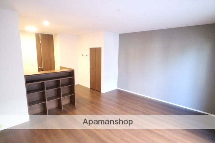 メゾ・エルサ三国ヶ丘の居間