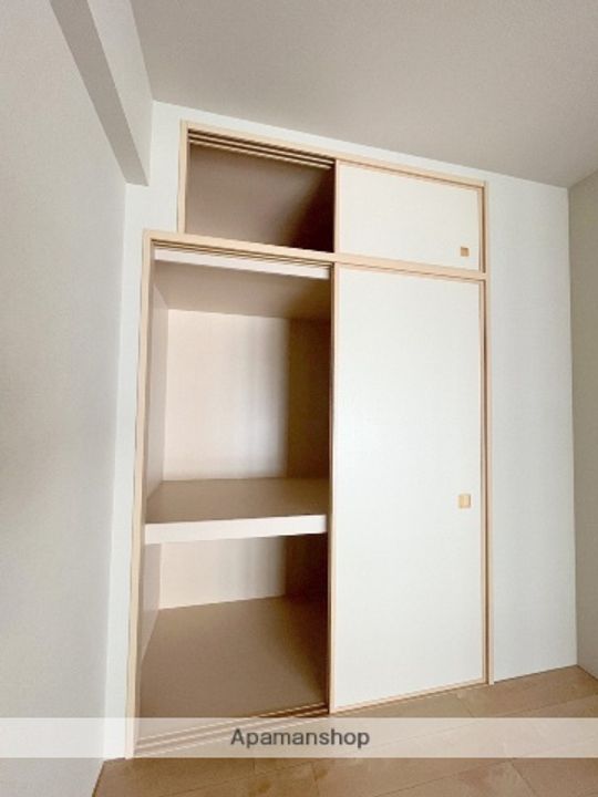 なかもずオールズウィズコートの内装