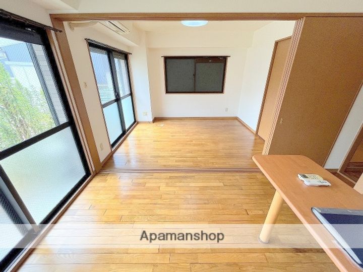 大阪府堺市中区大野芝町の賃貸マンションの内装