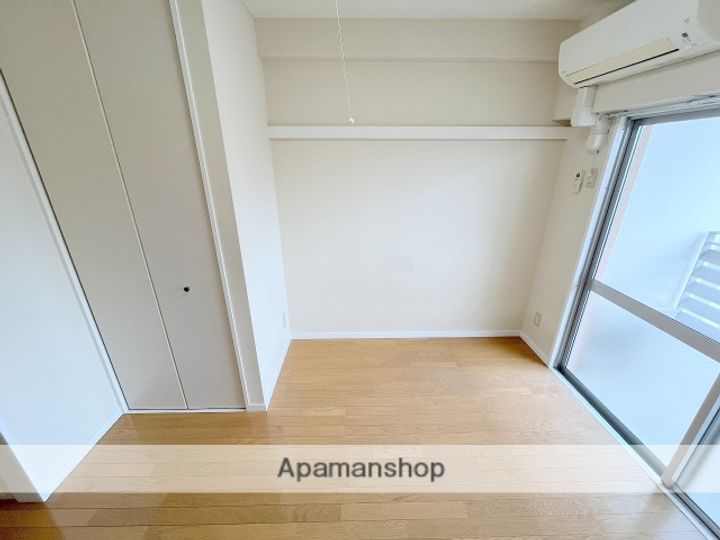 ラ・ビオラの居間