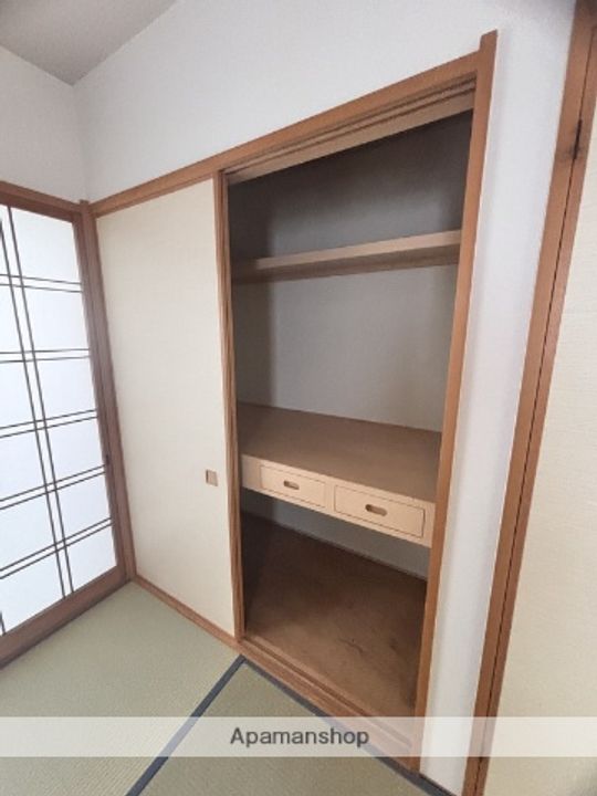 大阪府堺市西区鳳西町3丁(一戸建)の賃貸物件の内装