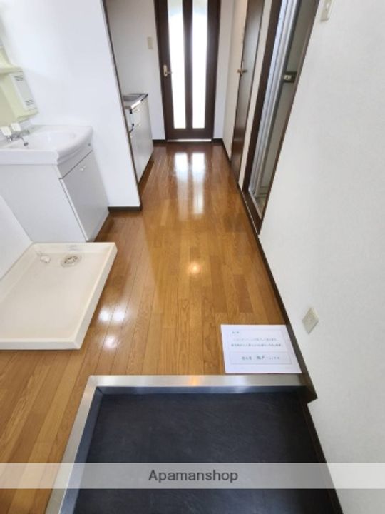 プリムローズIの玄関