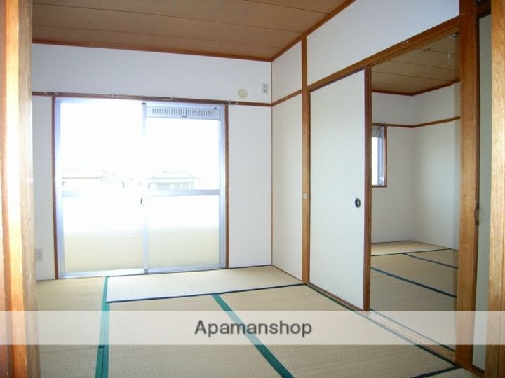園村マンション.303の居間