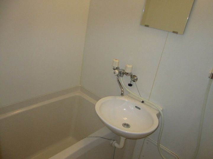 レオパレス岩出上野110の風呂