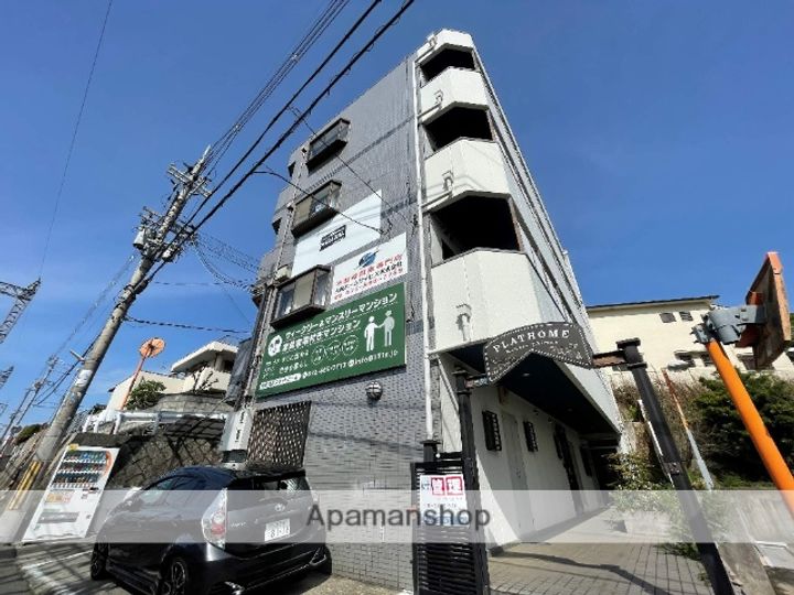 プラットホーム額田駅前の外観
