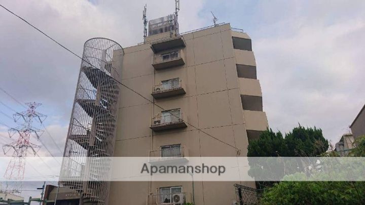 大阪府枚方市田口4丁目の賃貸マンションの外観