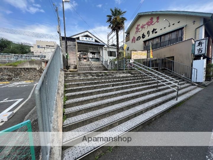 カムリガーデン103の周辺