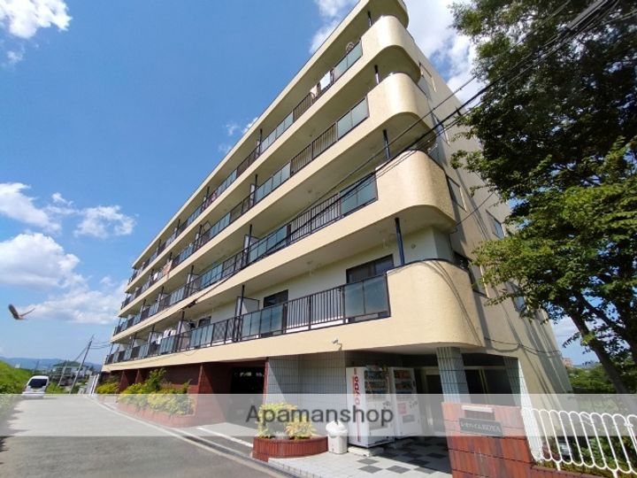 大阪府寝屋川市木屋元町の賃貸マンションの外観