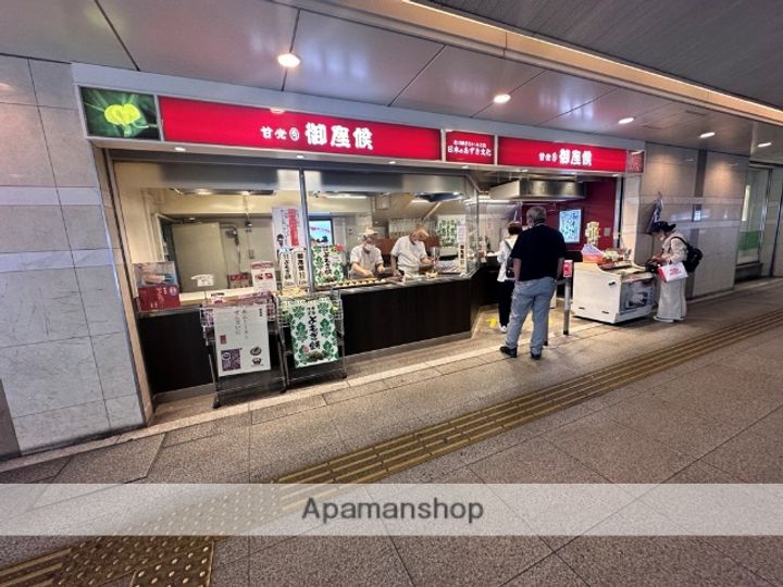 メルベーユの周辺