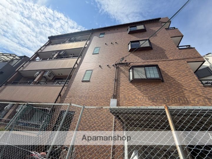 ビアンヌール芥川203の外観