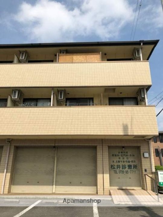 ファミール3号館の外観